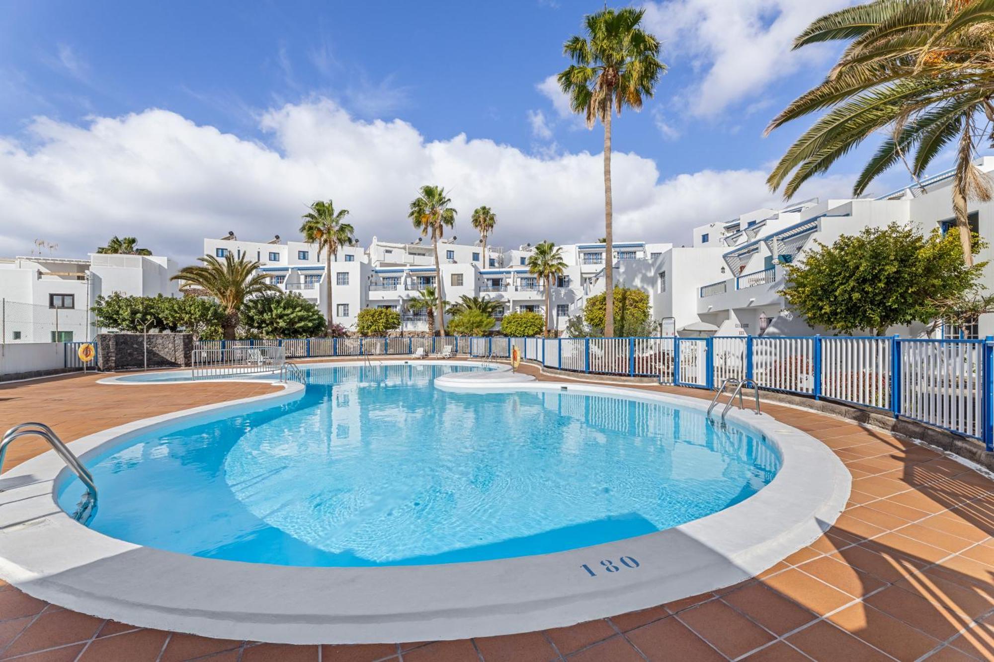 Apartamento Perla Atalaya Puerto del Carmen  Exterior photo